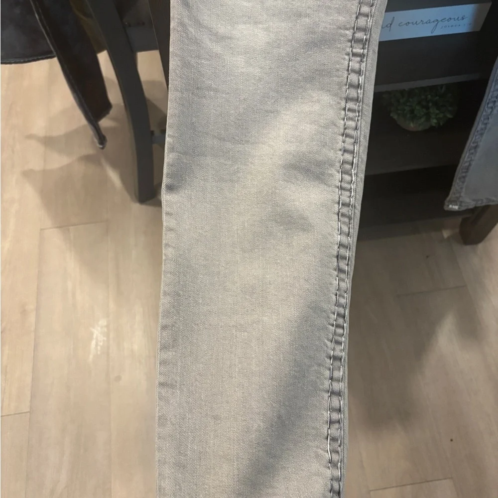 True Religion Gray Denim jeans - Picture 2 of 6